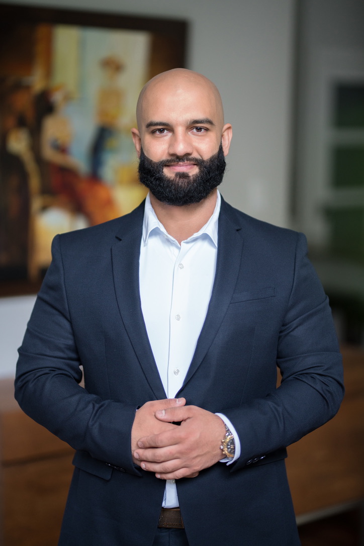 Hossein Firoozsani, courtier hypothécaire à Montréal et sur la Rive-Sud